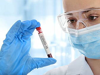 2,427 new cases of COVID in Ir...